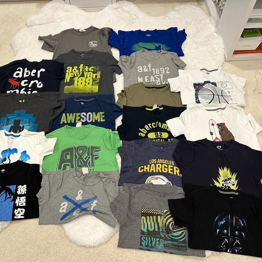 Abercrombie & Fitch Gray Short Sleeve Tee Casual
